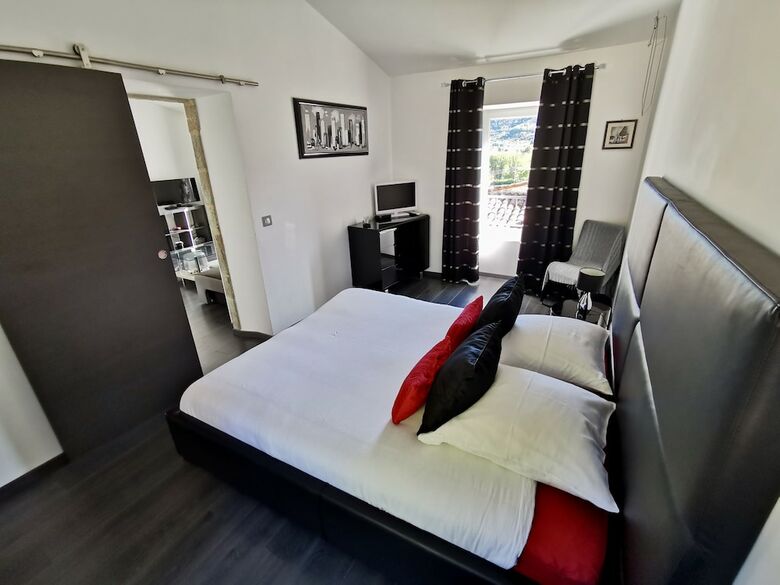 Bed & Breakfast Le Mas Des Loges - Les Vans