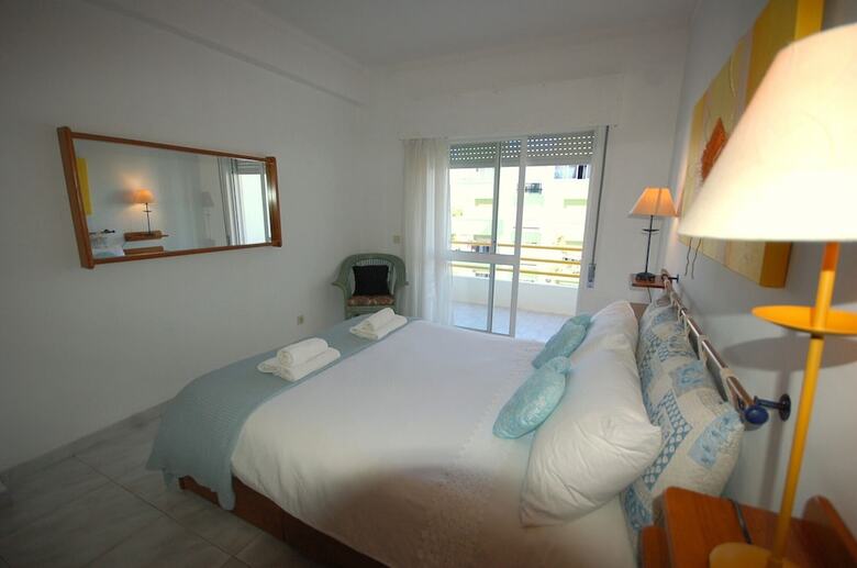 Apartamentos Reizinho Em Quarteira T2