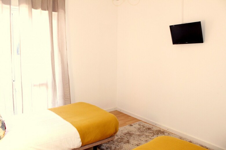Central Apartment In Quarteira