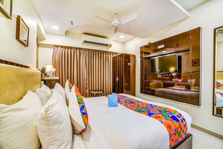 Fabhotel Laaiba Residency