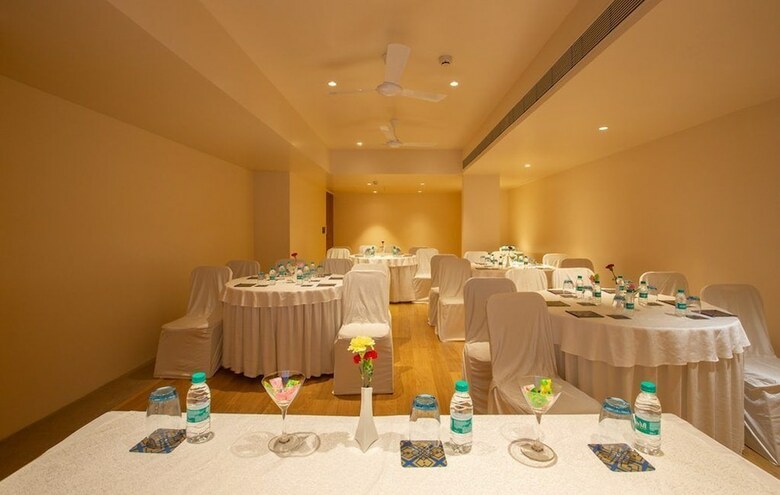 Hotel Marquis Beach Resort