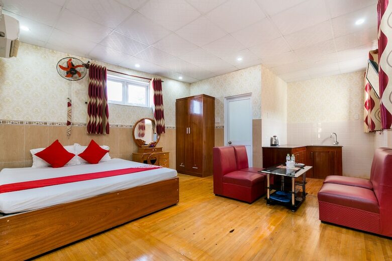 Oyo 393 Xuan Thuy Hotel