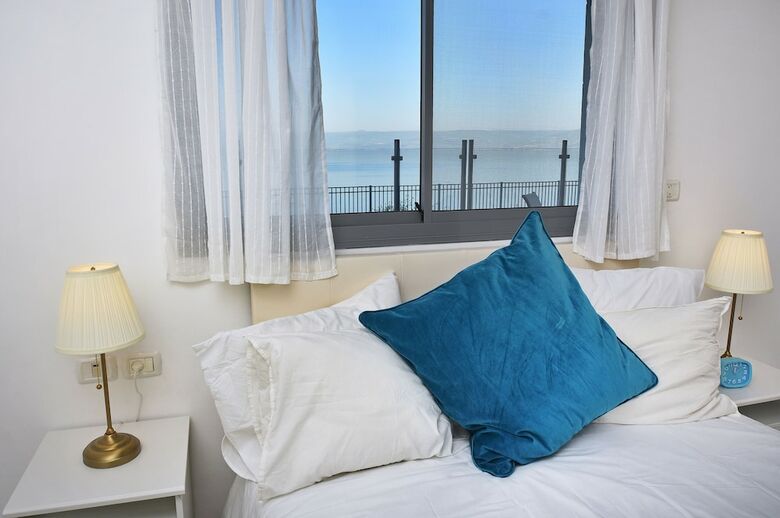 Apartamento Ariston Luxury Garden Apt W Private Pool