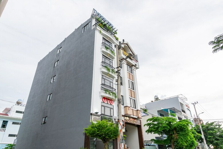 Oyo 344 Three Girl Hotel & Apartment