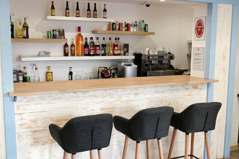 Brit Hotel Parc Azur Toulon