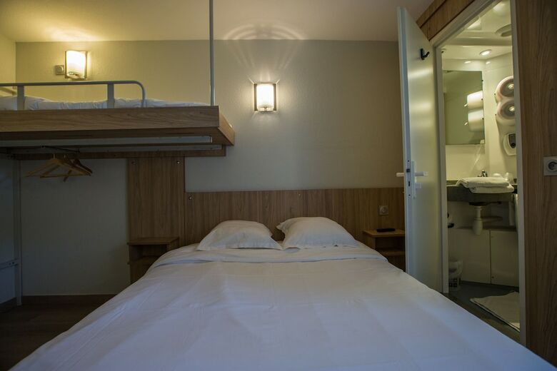 Brit Hotel Parc Azur Toulon