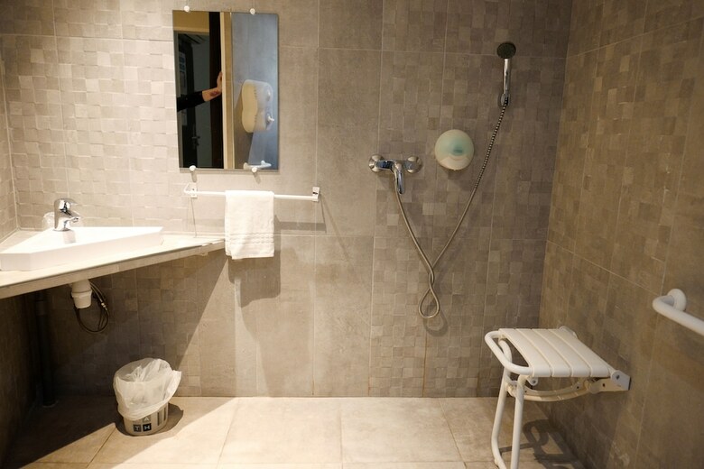 Brit Hotel Parc Azur Toulon