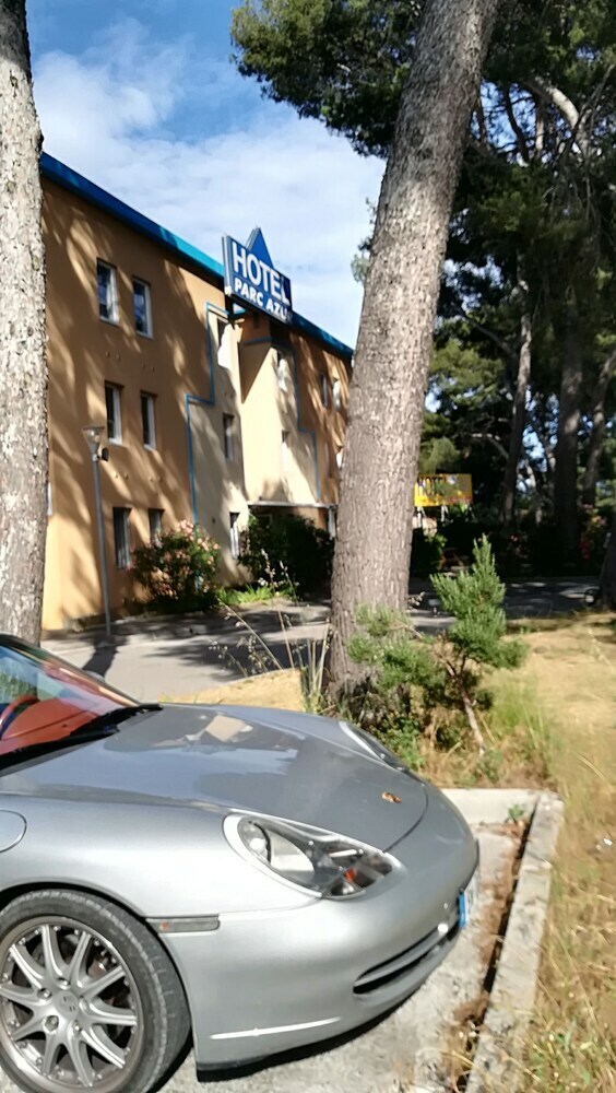Brit Hotel Parc Azur Toulon