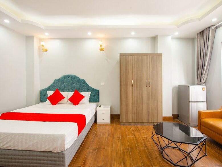 Oyo 411 Van Nam Hotel