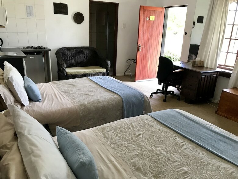 Hotel Cherry Country Lodge