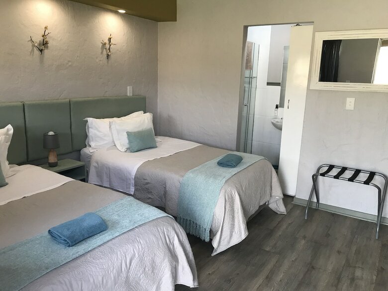 Hotel Cherry Country Lodge