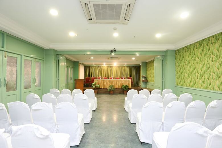 Hotel Komfort Suites