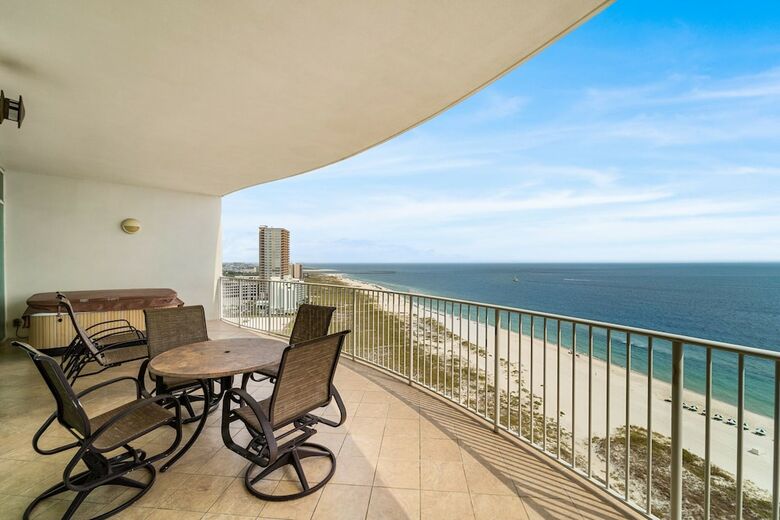 Gulf-front Three Bedroom - Tpc1402