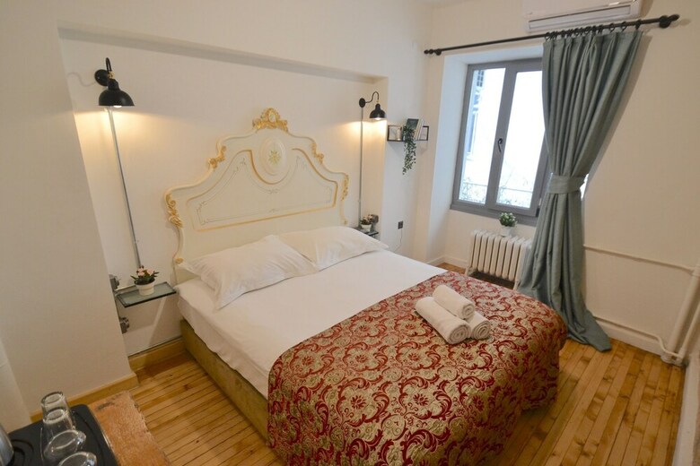 Pera Tunnel Hotel