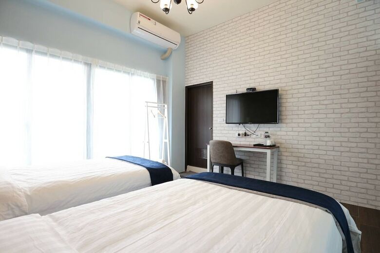 Hotel Fall In Love With Madai