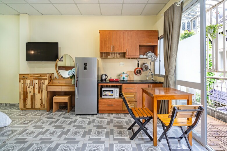 Aparthotel We Home Mac Dinh Chi