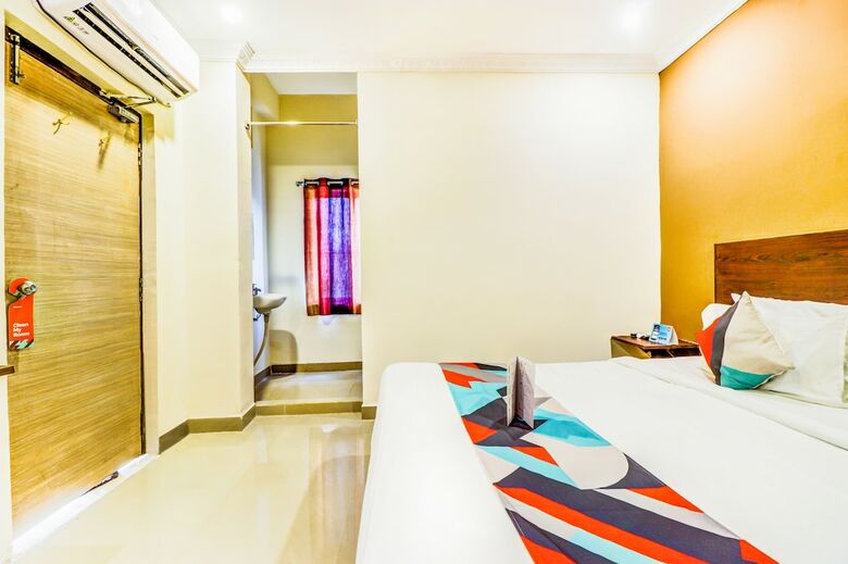 Hotel Fabexpress Akshaya Nest