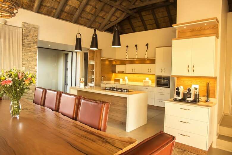 Posada Jacana River Lodge
