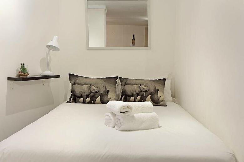 Apartamentos The Bays B202