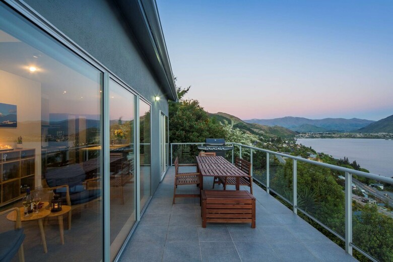 Remarkable Lookout
