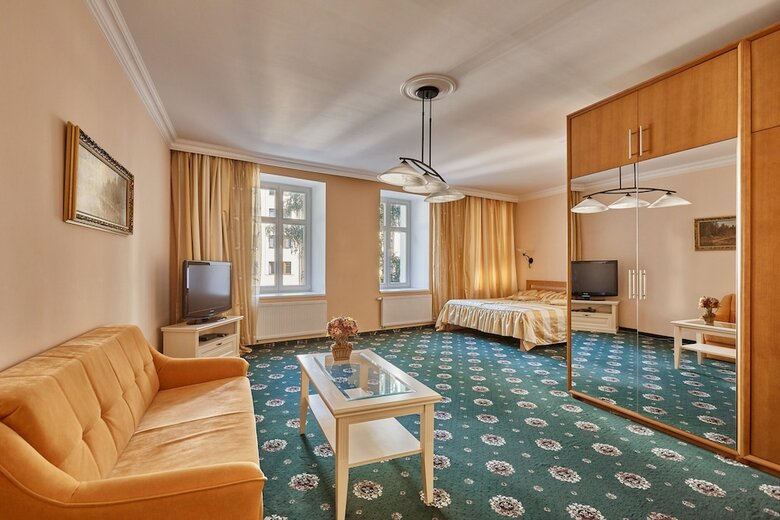 Natali Apartments