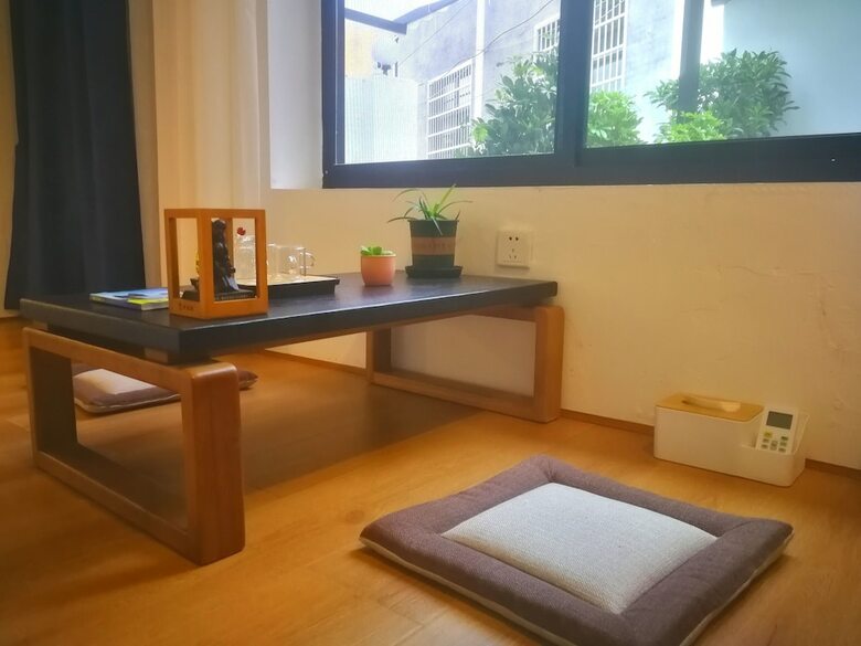 Bed & Breakfast Tujia Folk Houses