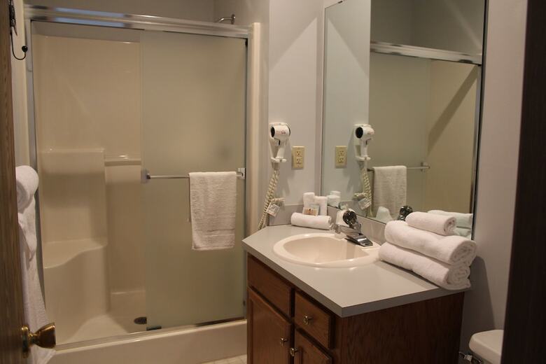Posada Basswood Resort