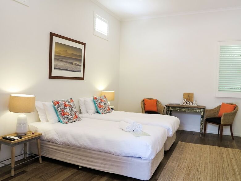Bed & Breakfast Byron Cove Beach House