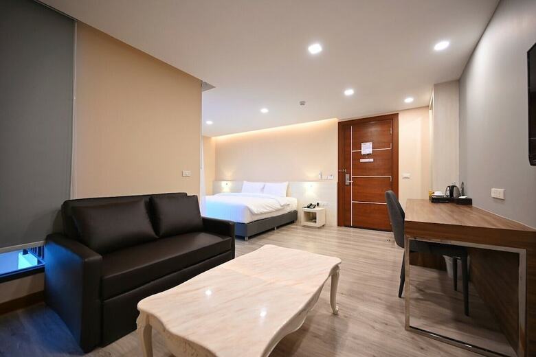 L2hotel