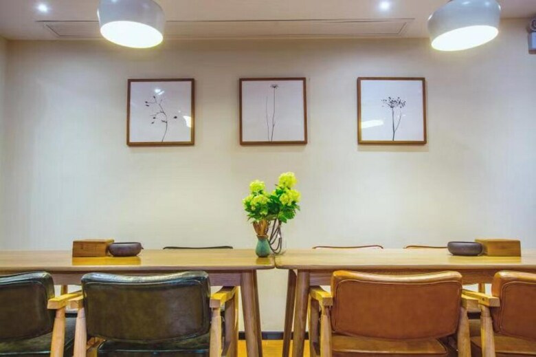 Hangzhou Hanxuan Hotel