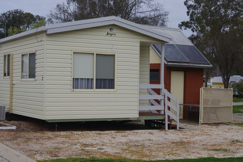 Deniliquin Pioneer Tourist Park