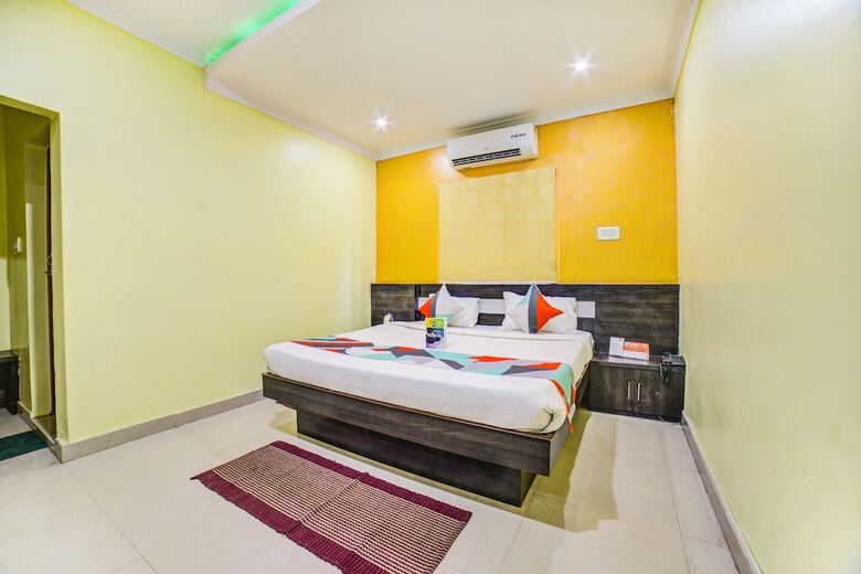 Hotel Fabexpress Royal Guest House