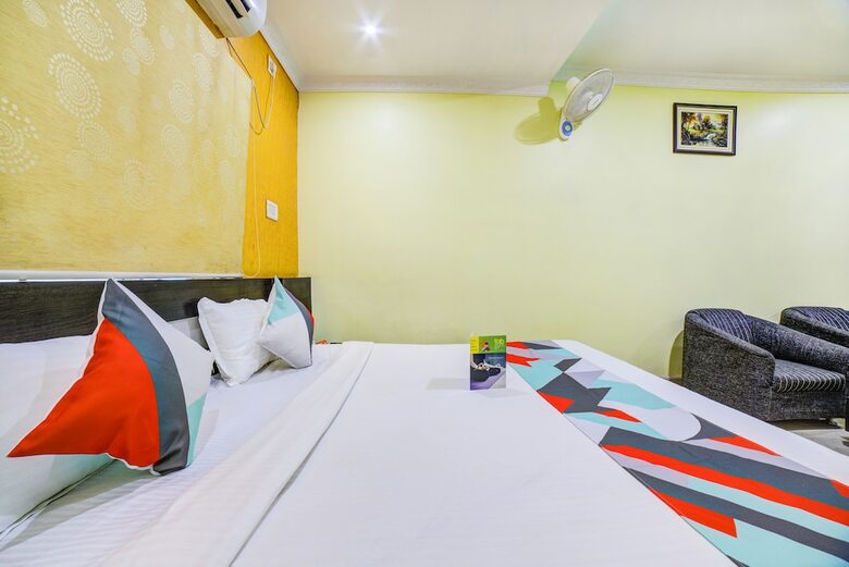 Hotel Fabexpress Royal Guest House