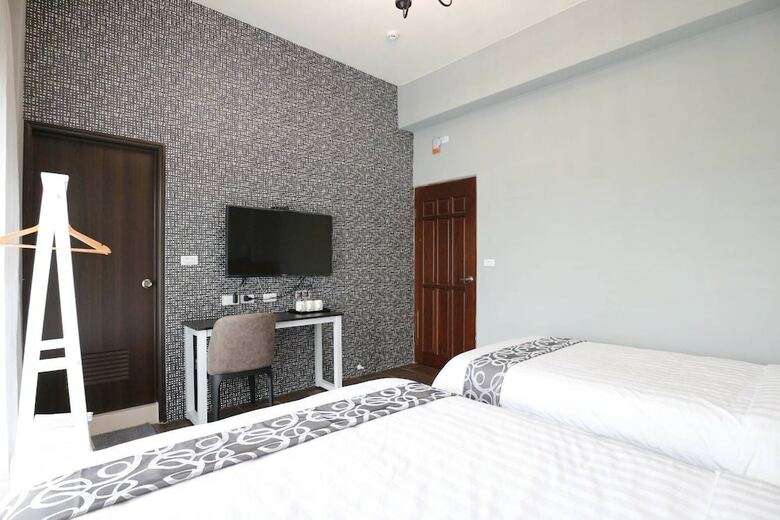 Hotel Mushroom 30