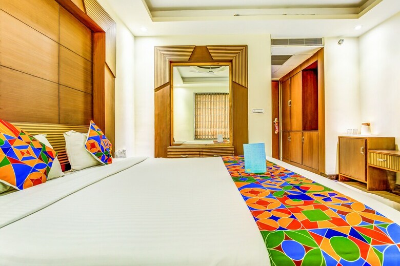 Fabhotel Radiance Paradise
