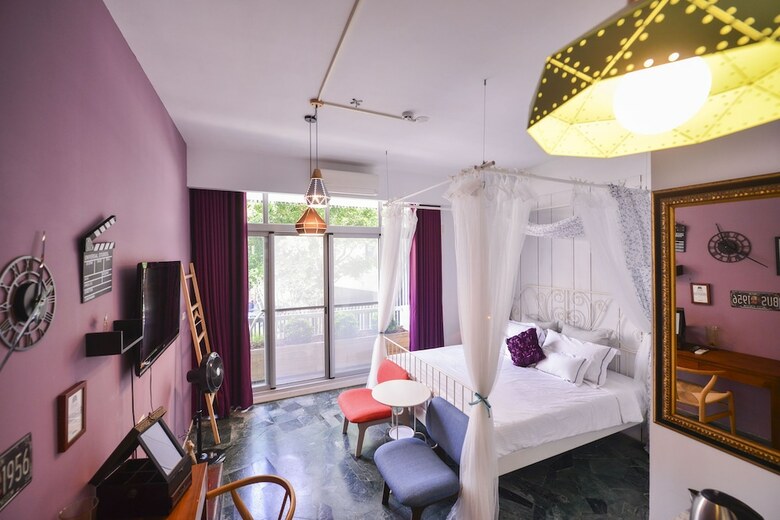 Hotel Shimmer Forest Slowstay