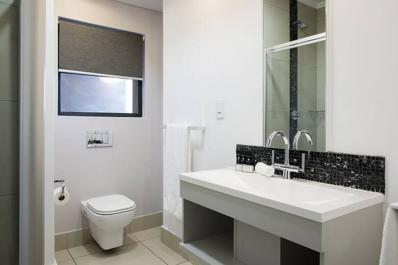Hotel The Capital 20 West