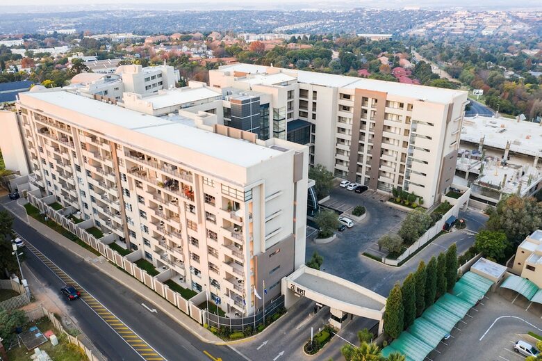 Hotel The Capital 20 West