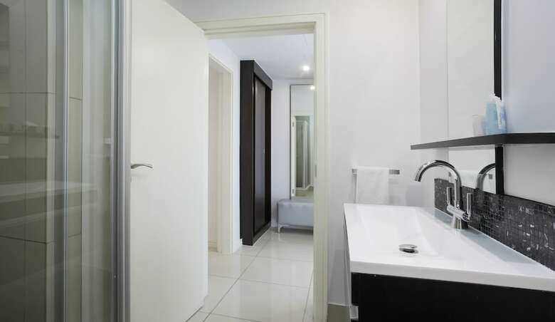 Hotel The Capital 20 West