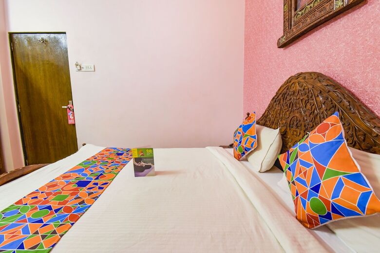 Fabhotel Paradise For You