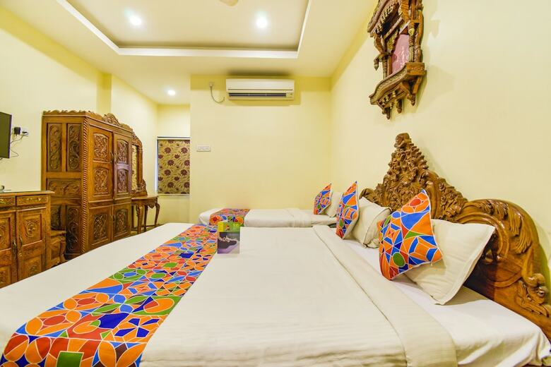 Fabhotel Paradise For You
