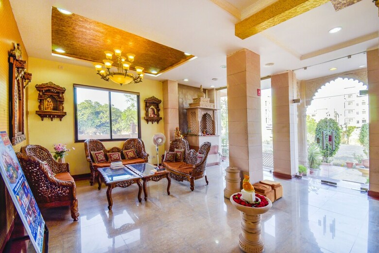 Fabhotel Paradise For You