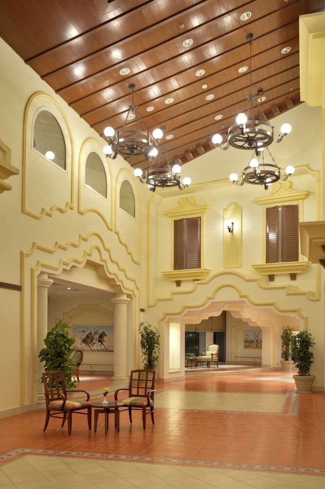 Apartamento Melton Tiran Resort