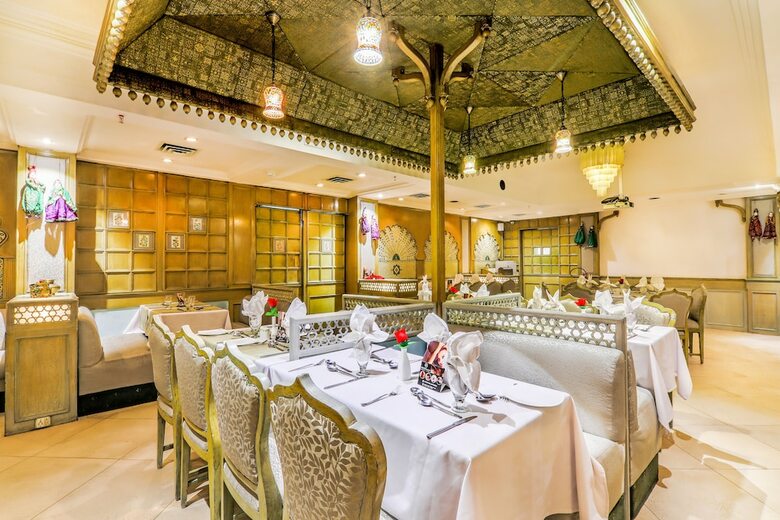 Fabhotel Prime Yuvraj Palace