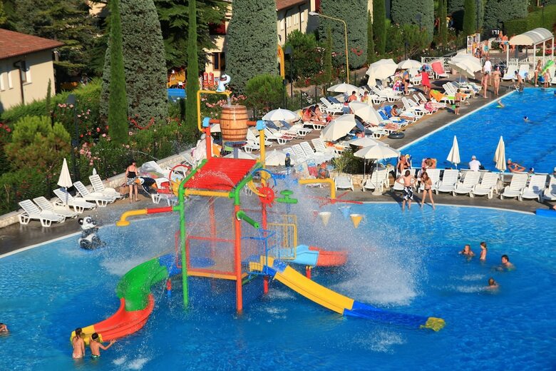 Happy Camp In Camping Bella Italia