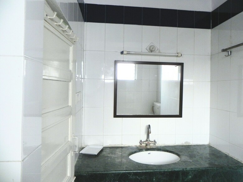 Hotel Kishan Kunj