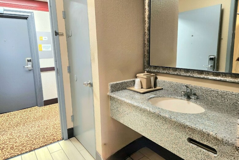 Hotel Days Inn By Wyndham Rosenberg
