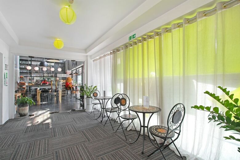 Hotel D Varee Xpress Makkasan