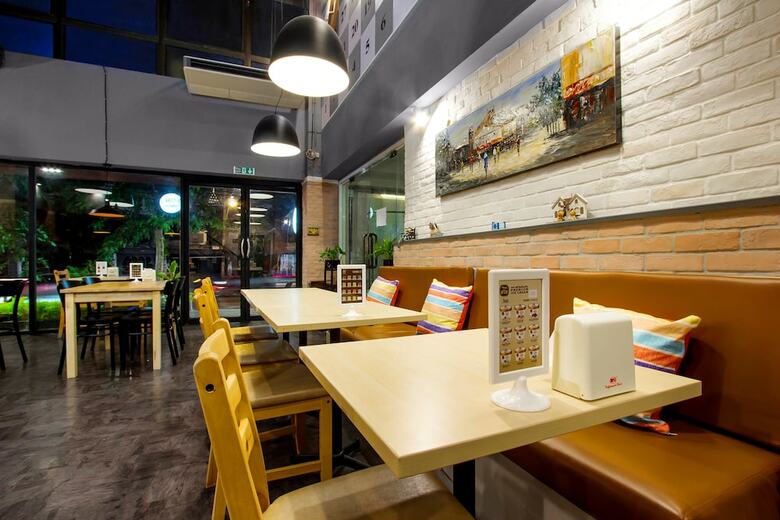 Hotel D Varee Xpress Makkasan