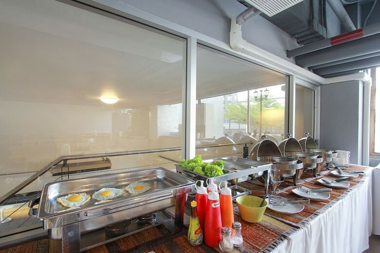 Hotel D Varee Xpress Makkasan